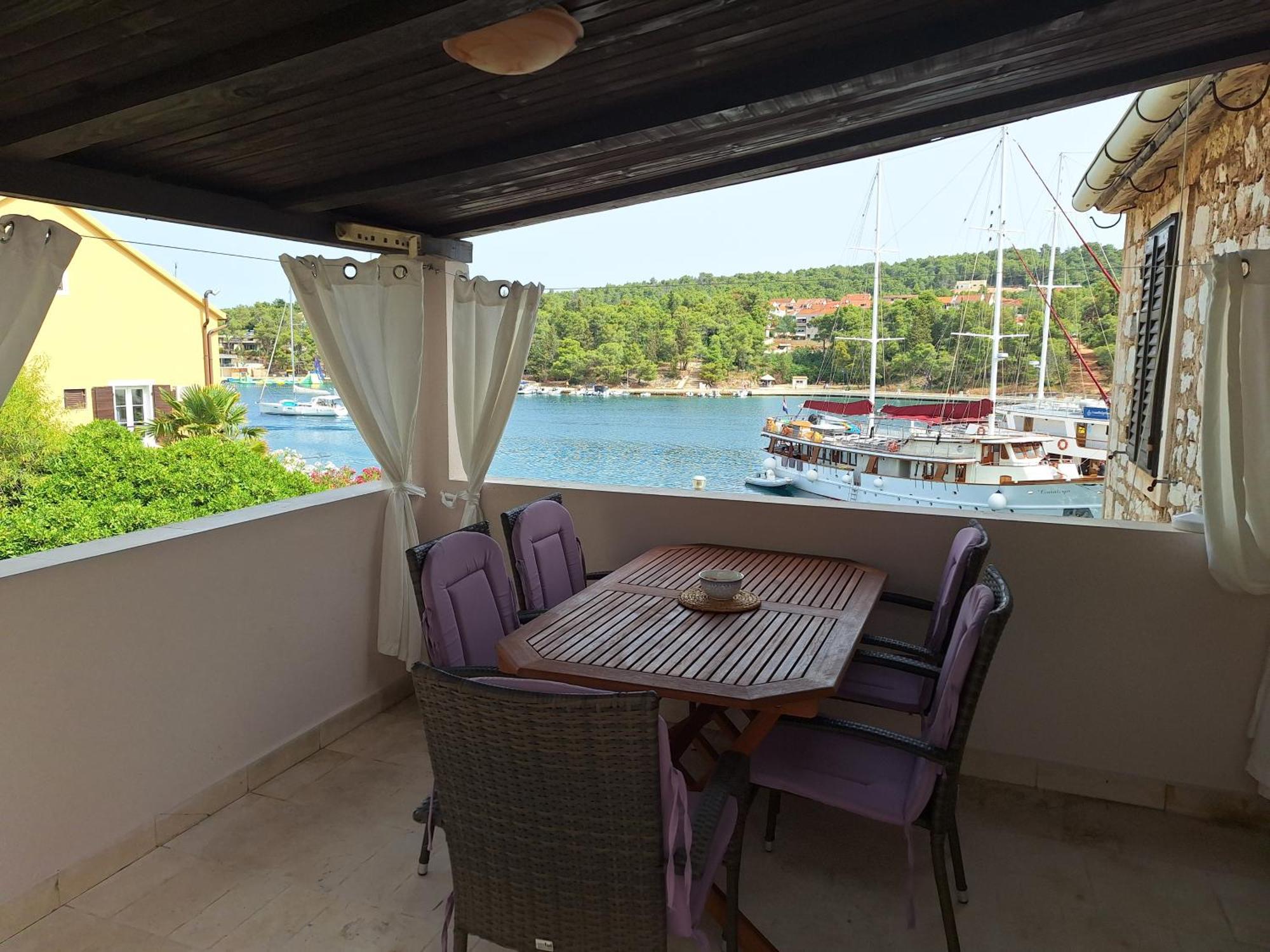 Two-Bedroom Apartment With Sea View,Big Terrase And Garden ستاري غراد المظهر الخارجي الصورة